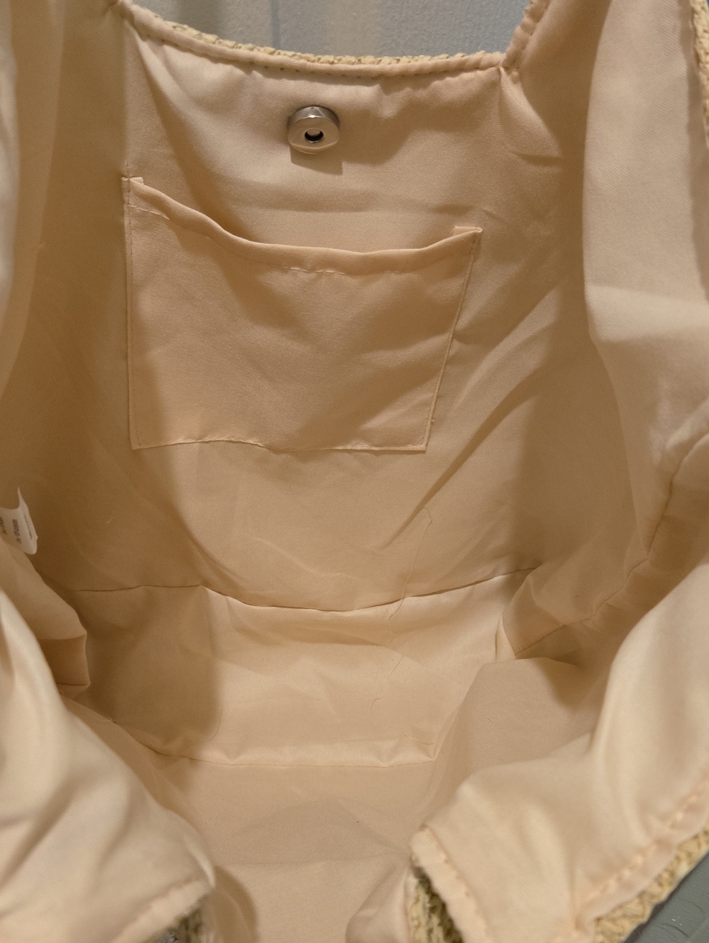 Woven Straw Tote Bag with Multicolor 'BEACH' Appliqué - Cream Nwt - Picture 4 of 4